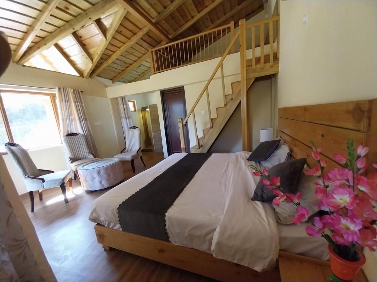 Anmol Paradise Hotell Mukteshwar Exteriör bild