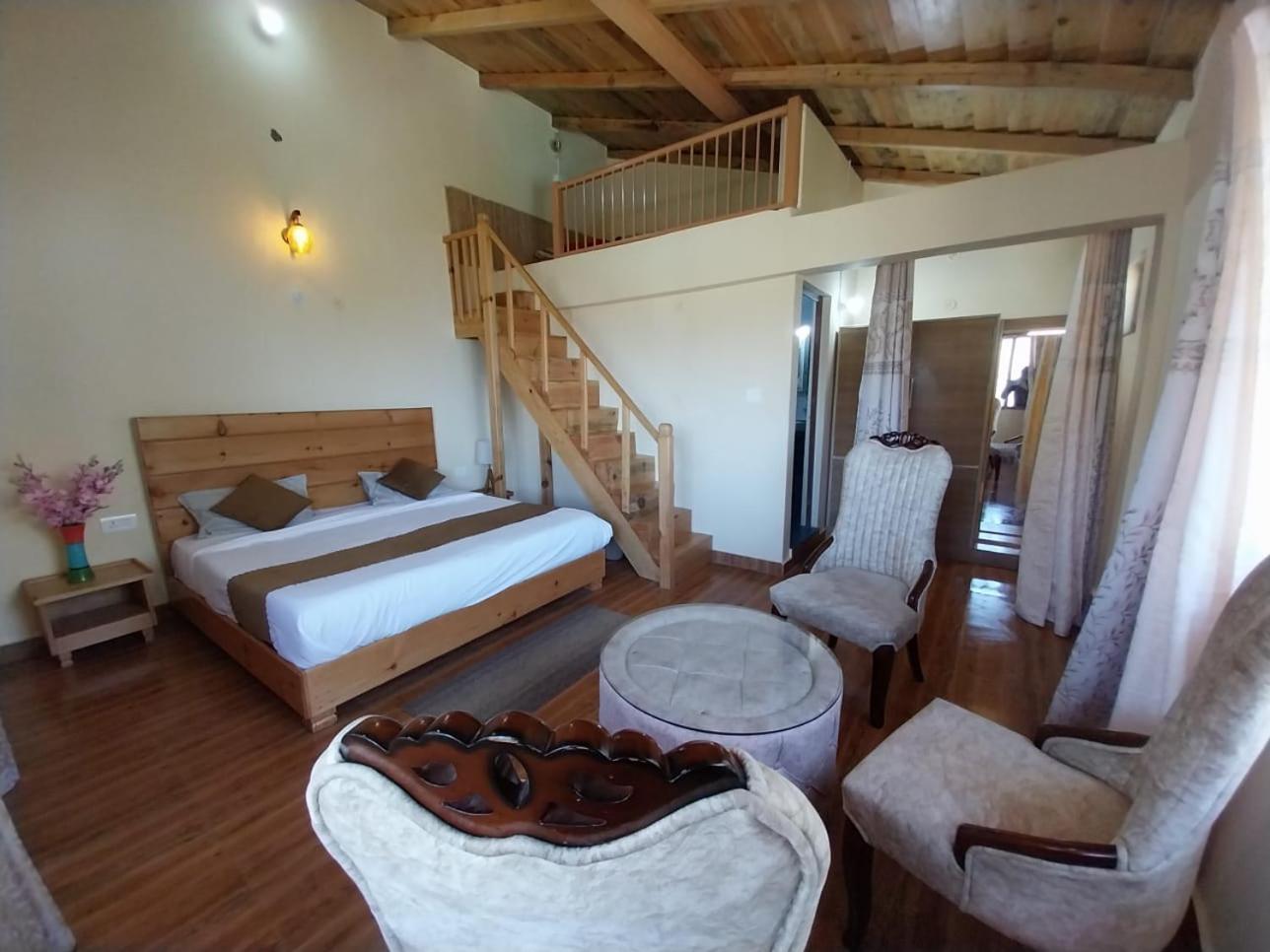 Anmol Paradise Hotell Mukteshwar Exteriör bild