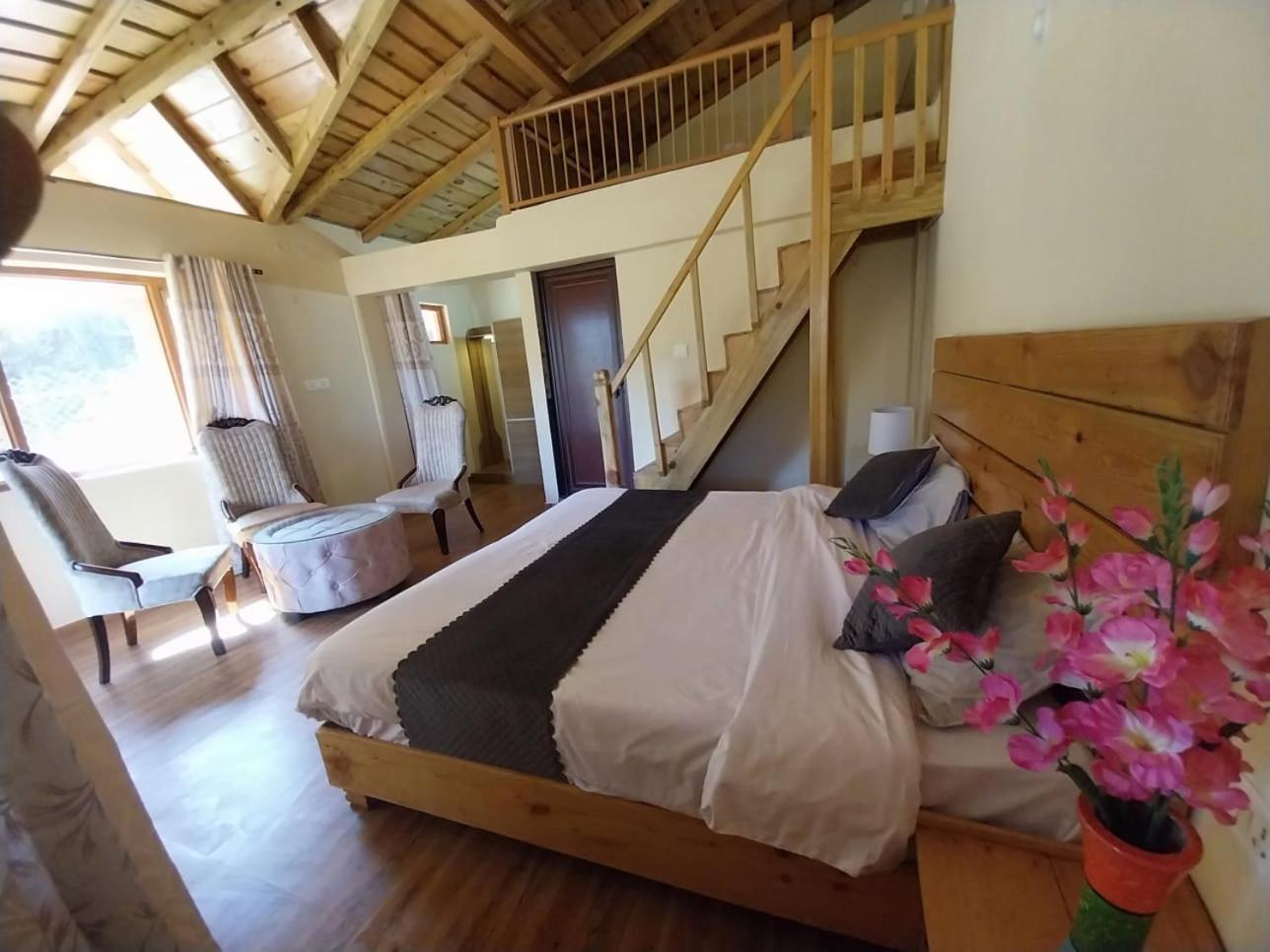 Anmol Paradise Hotell Mukteshwar Exteriör bild